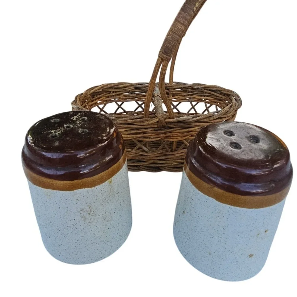 Salt and Pepper‎ Shakers with Woven Basket Holder - Ceramic Tableware Set